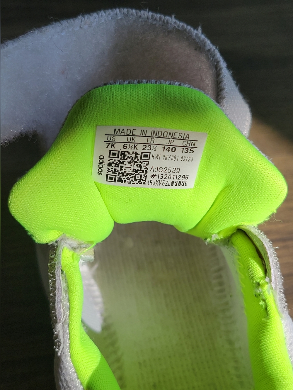 Adidas Toddler Sneakers - Picture 5 of 8